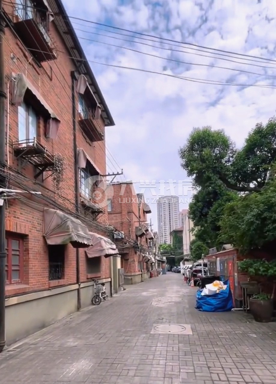 愚园路608弄